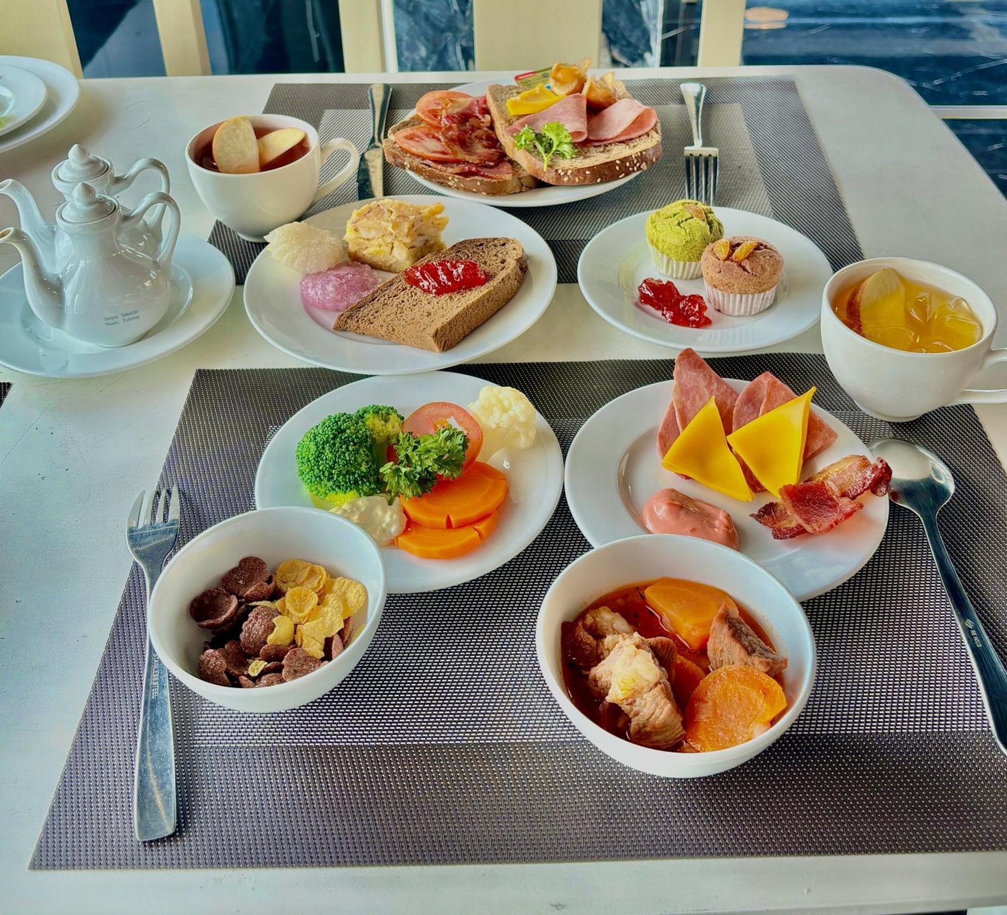Huazhu Hotel โฮจิมินห์ซิตี้ ภายนอก รูปภาพ